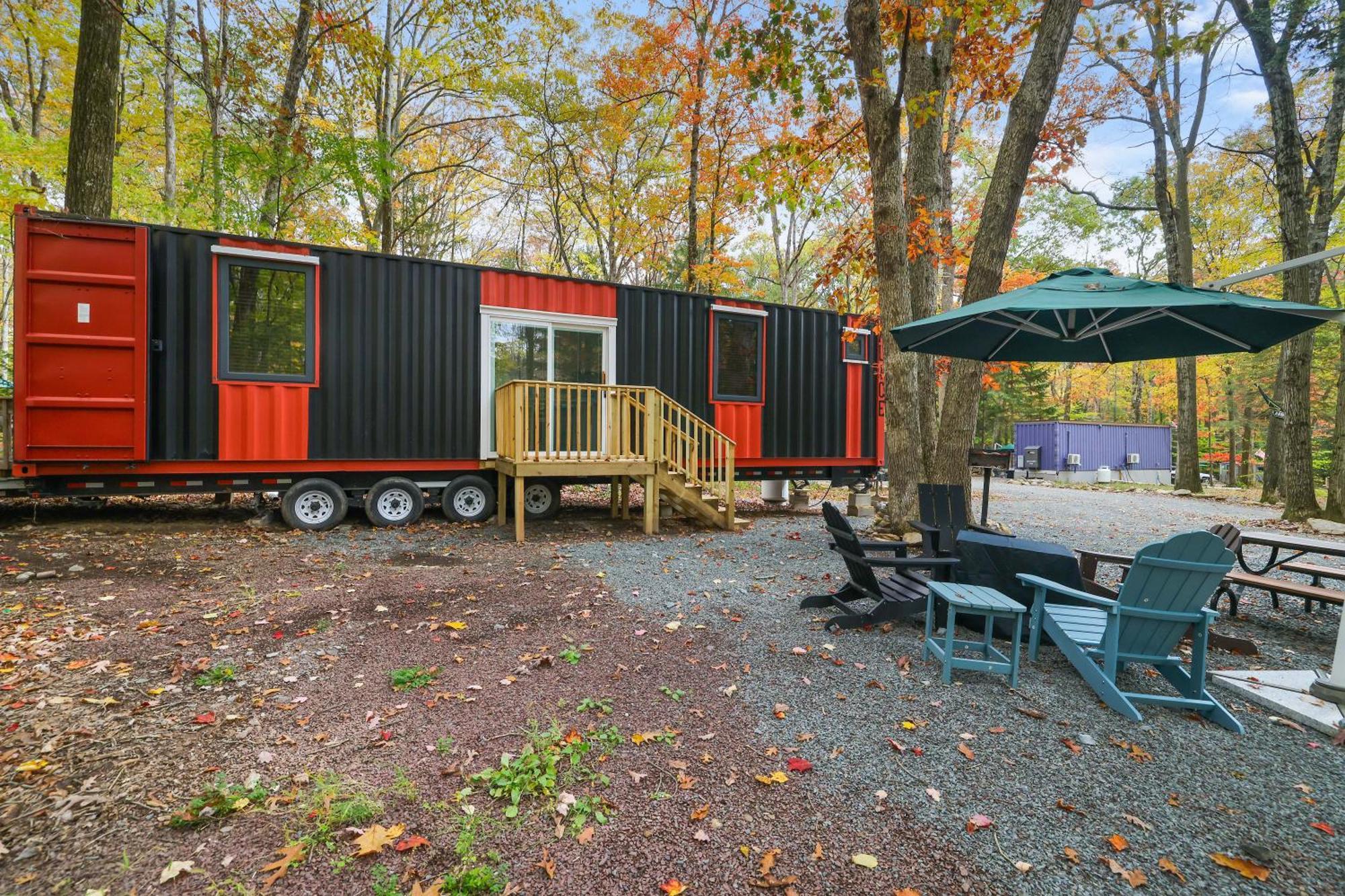 Camptel Poconos Lodging Albrightsville Exterior photo