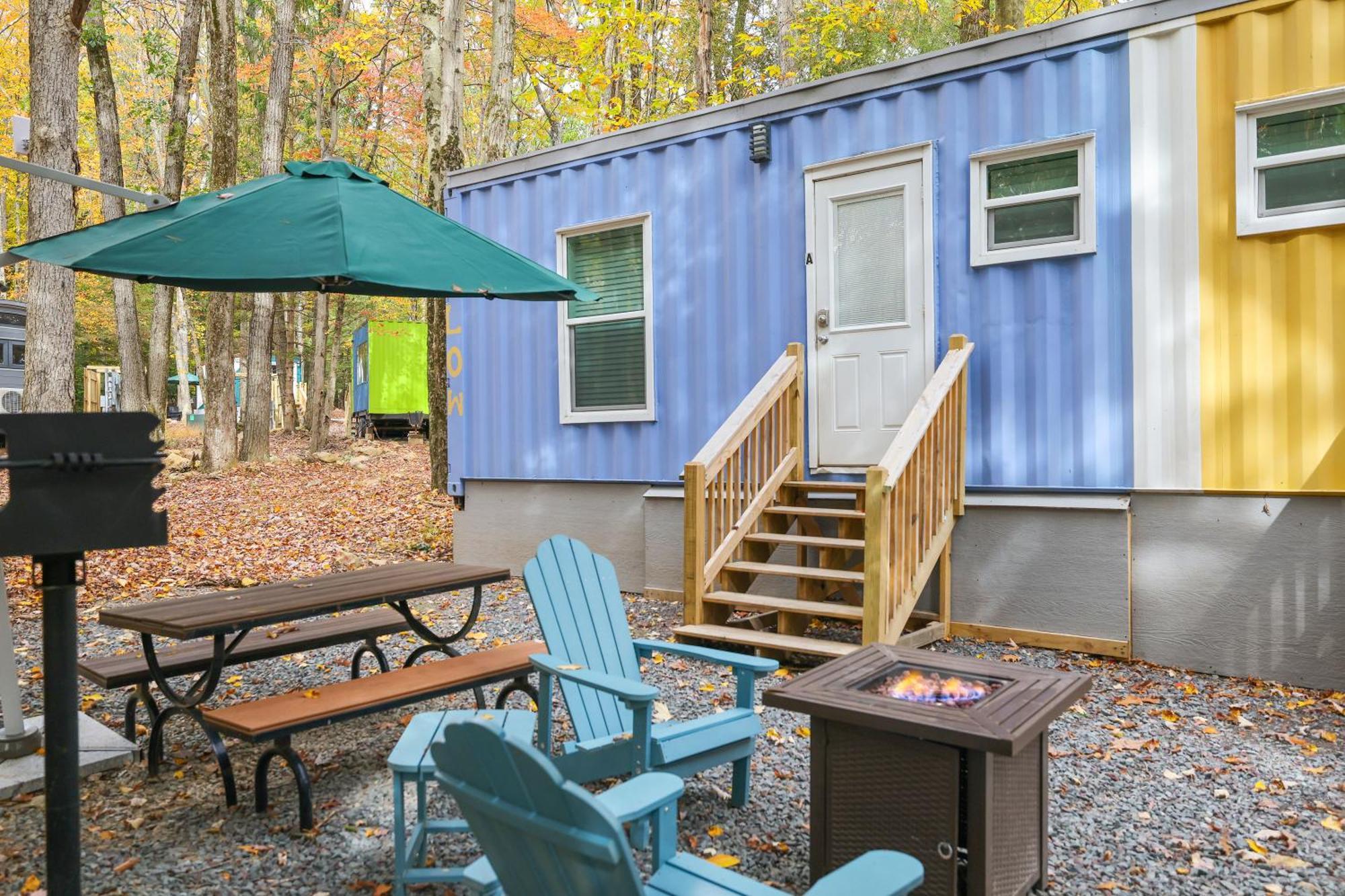 Camptel Poconos Lodging Albrightsville Exterior photo