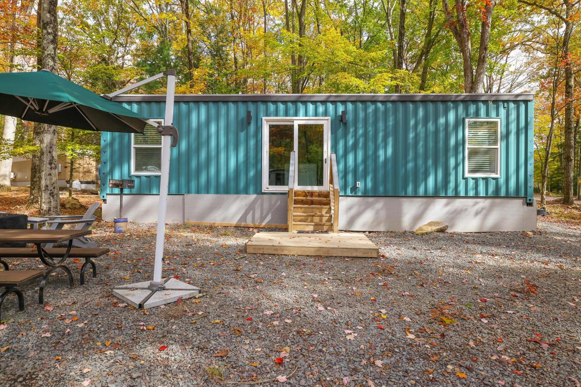 Camptel Poconos Lodging Albrightsville Exterior photo